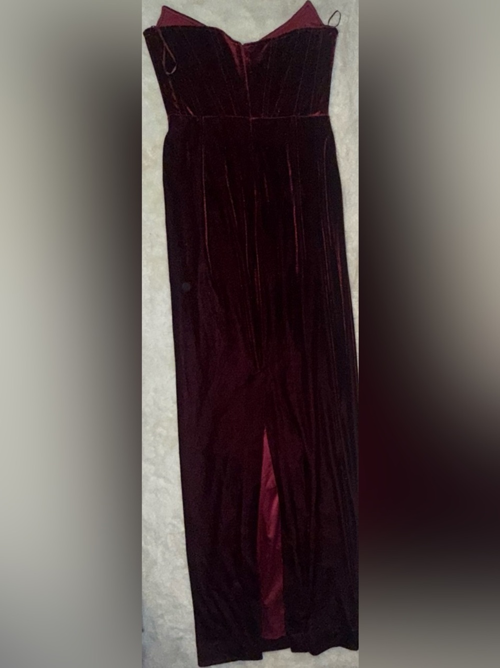 Vesper Velvet Gown in Burgundy SAU LEE - Picture 3 of 3